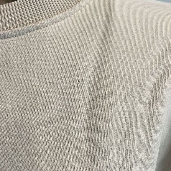 KOTN Women's Essential Sweatshirt  - Picture 6 of 11